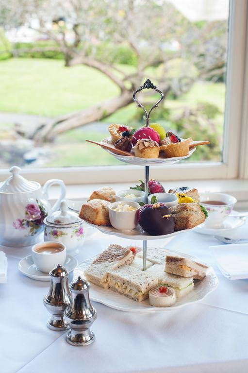 Hotel Pendray And Tea House Victoria